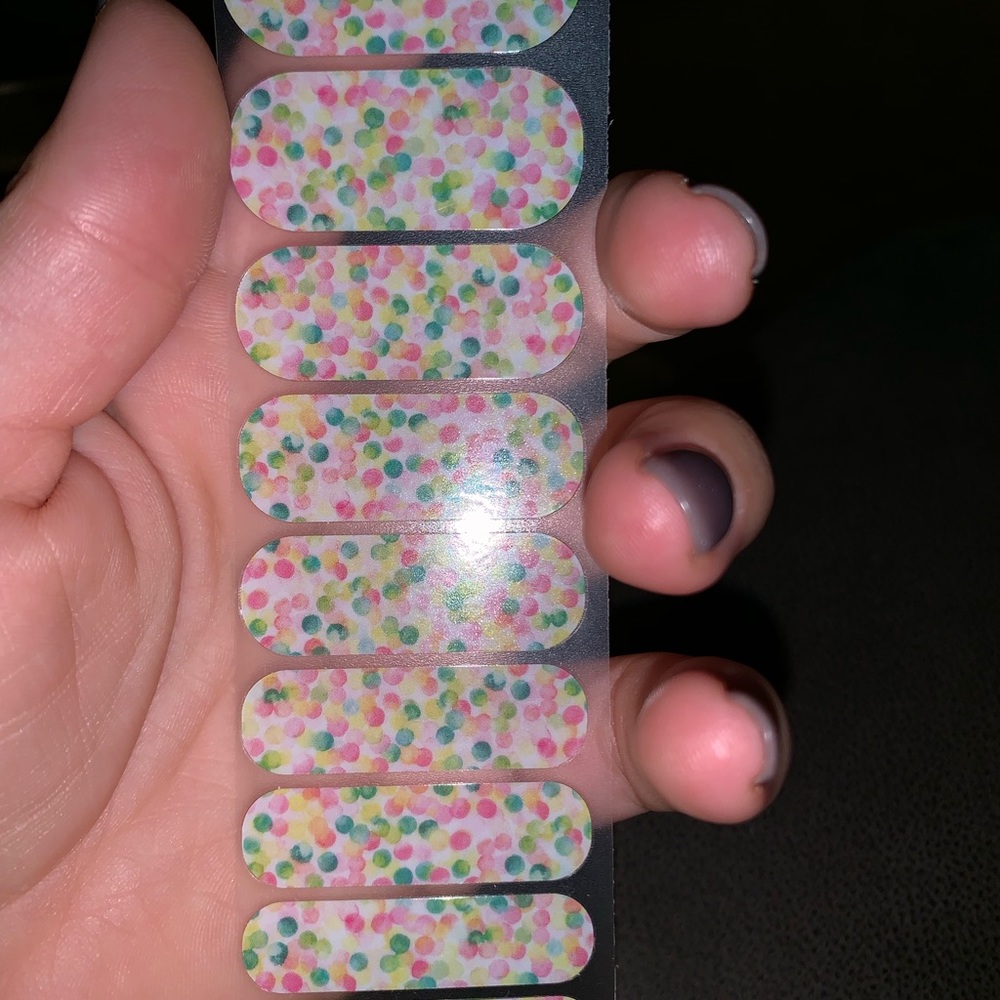 Partial jamberry nail wrap - Picture 2 of 8